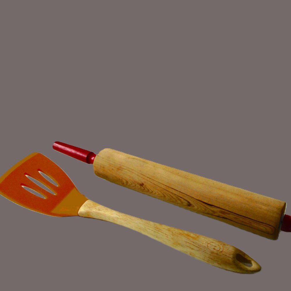 Toyola Slotted Spatula & Vtg Rolling Pin